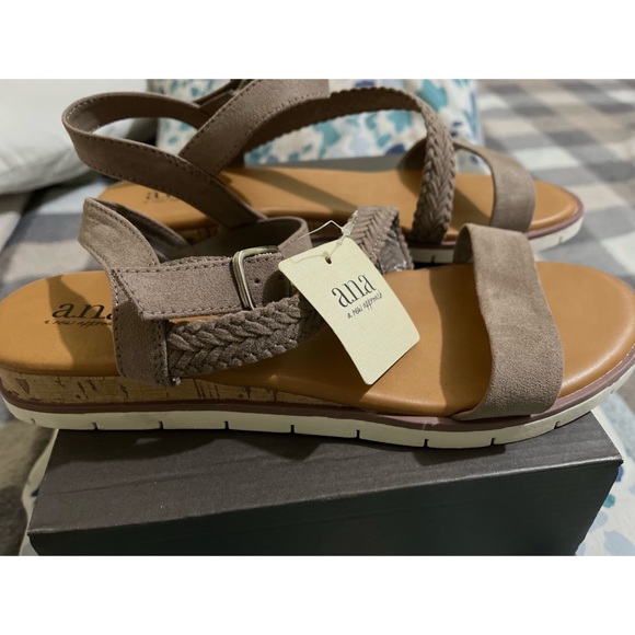 a.n.a sandals - Picture 2 of 7
